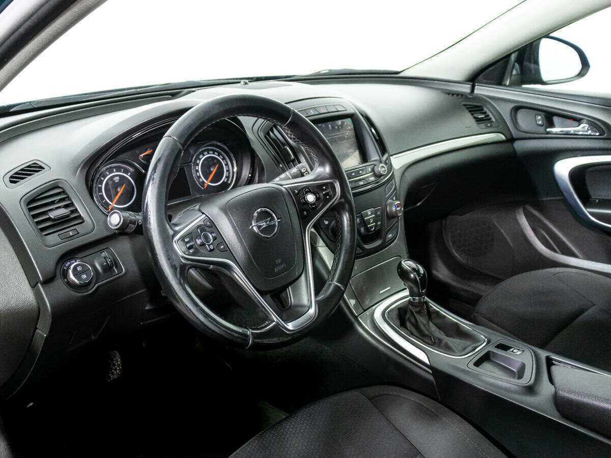 Купить Opel Insignia с пробегом. Фото: #10