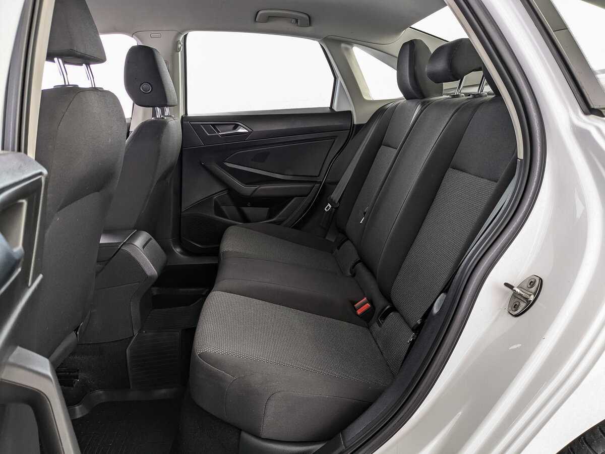 Купить Volkswagen Jetta с пробегом. Фото: #13