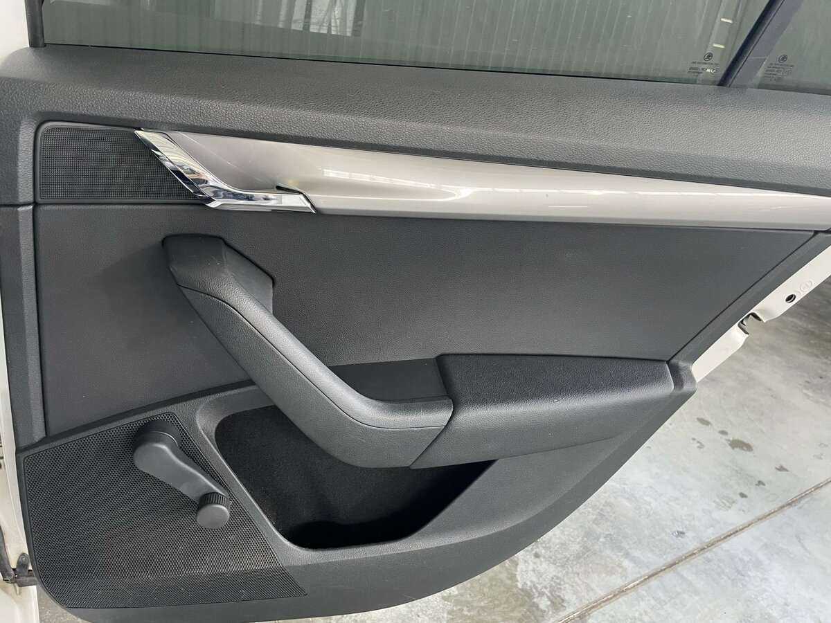 Купить Skoda Octavia с пробегом. Фото: #19