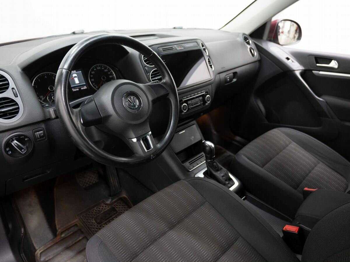 Купить Volkswagen Tiguan с пробегом. Фото: #6