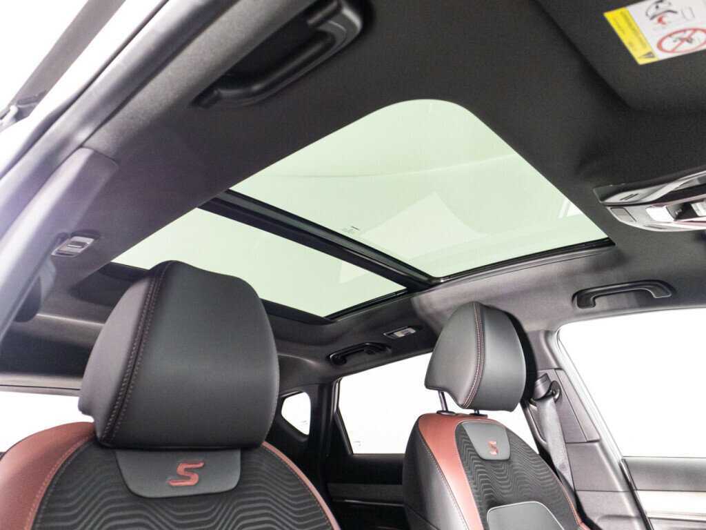 Купить Geely Coolray с пробегом. Фото: #18