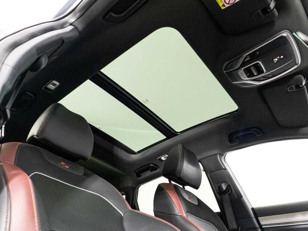 Купить Geely Coolray с пробегом. Фото: #15