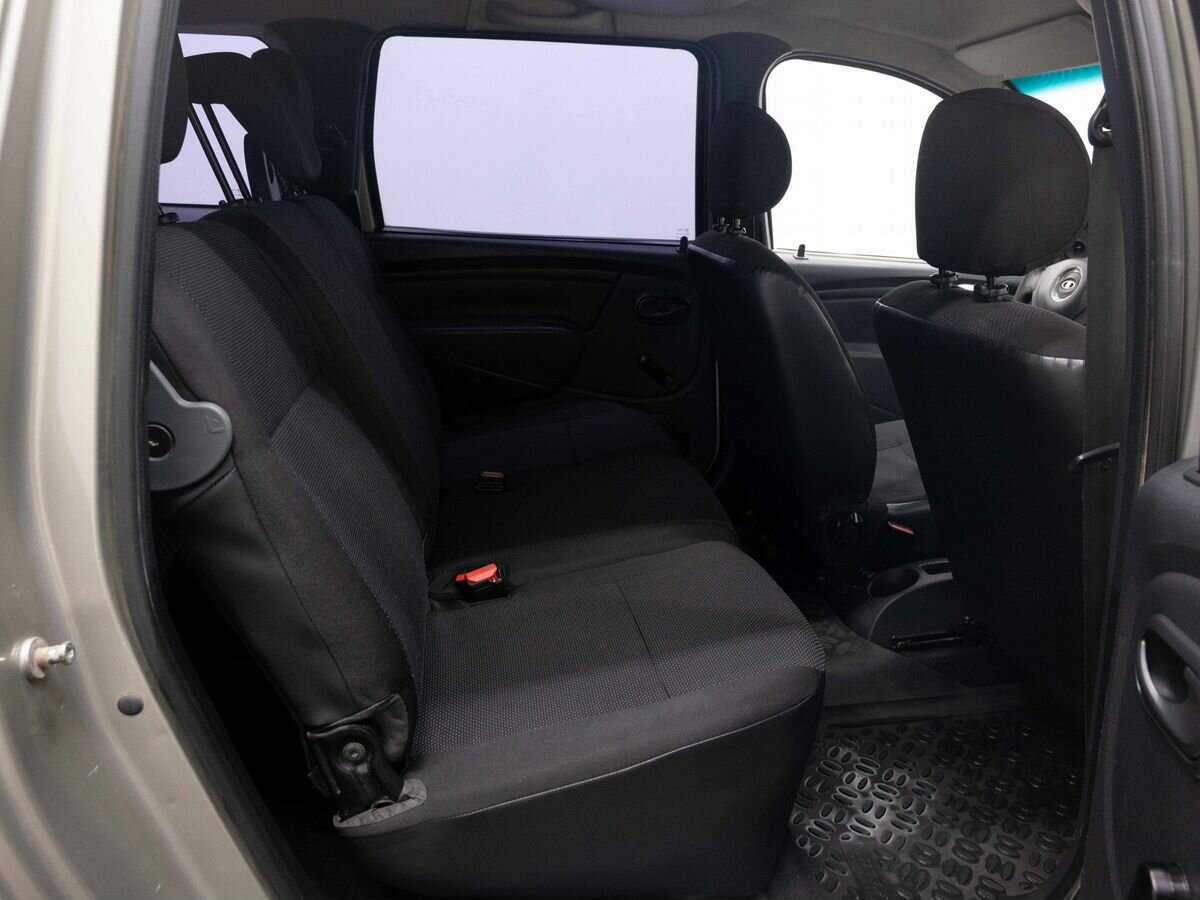 Купить Lada (ВАЗ) Largus с пробегом. Фото: #9