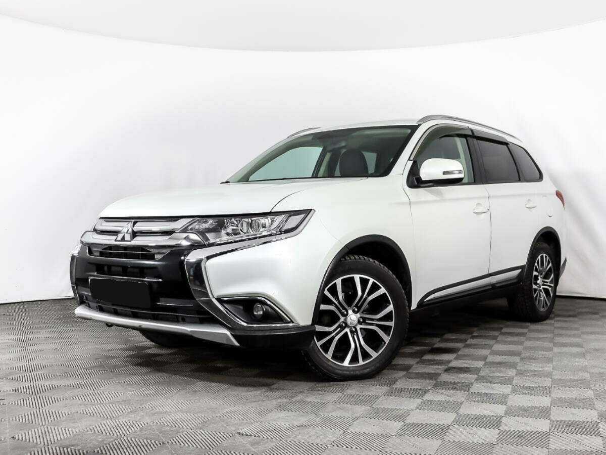 Купить Mitsubishi Outlander с пробегом. Посмотреть фото