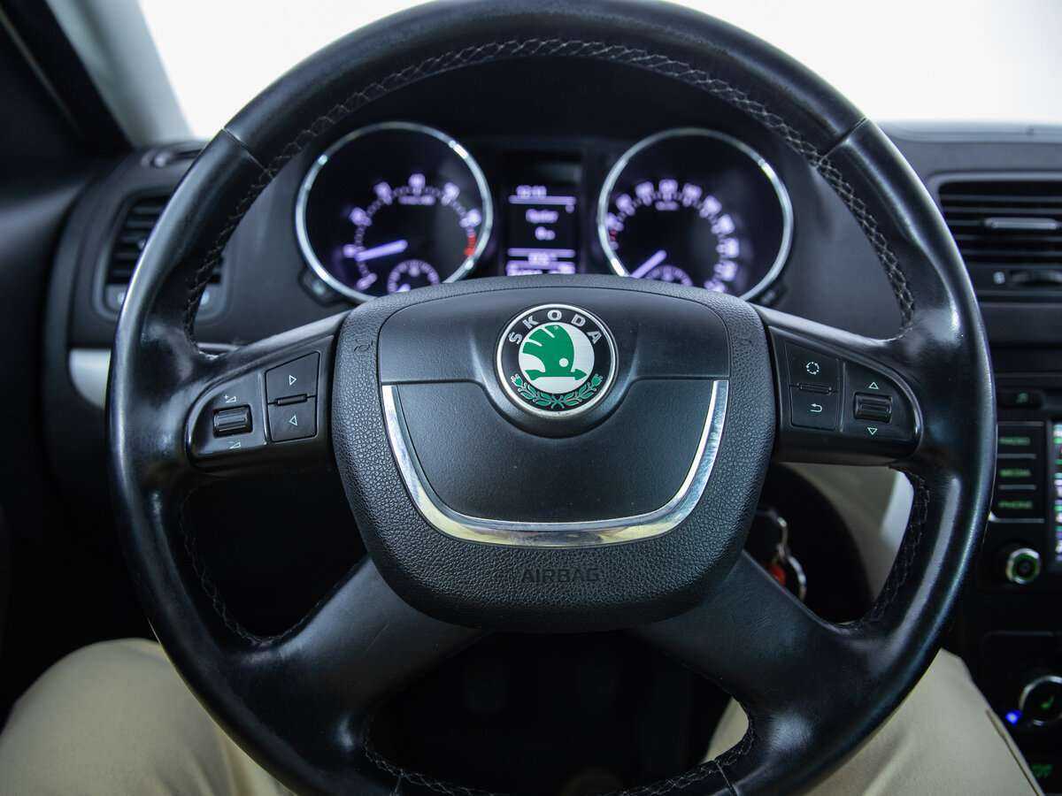 Купить Skoda Yeti с пробегом. Фото: #8