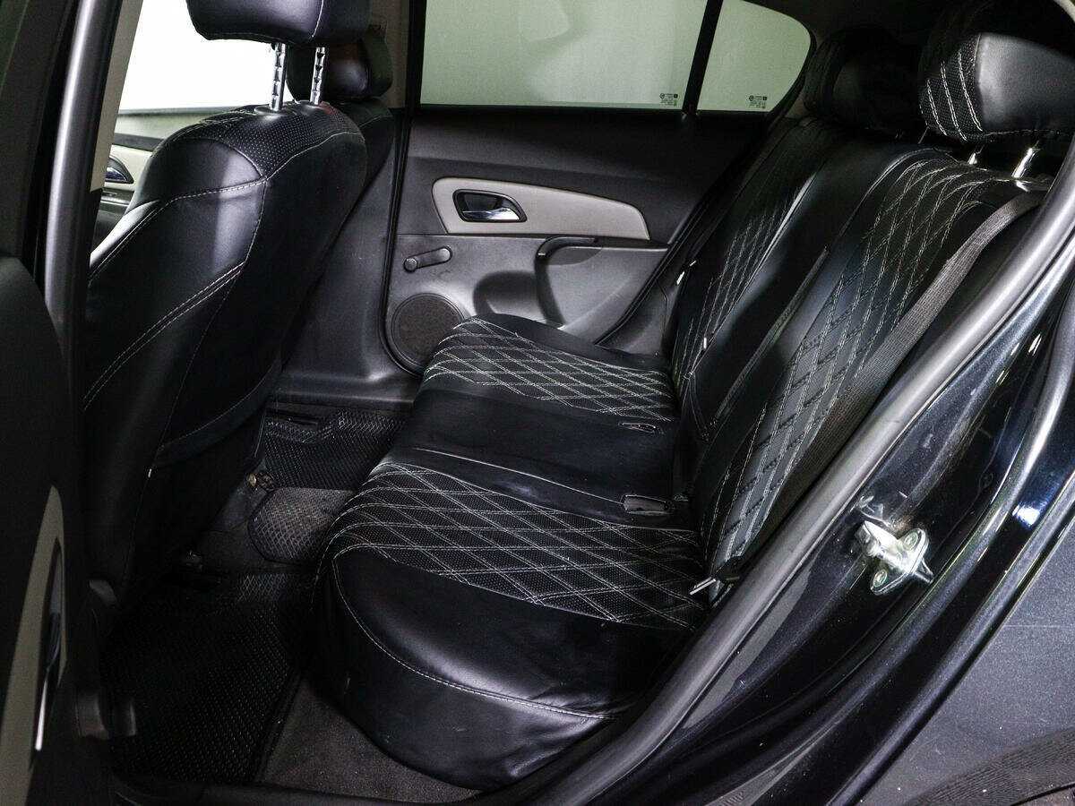 Купить Chevrolet Cruze с пробегом. Фото: #7
