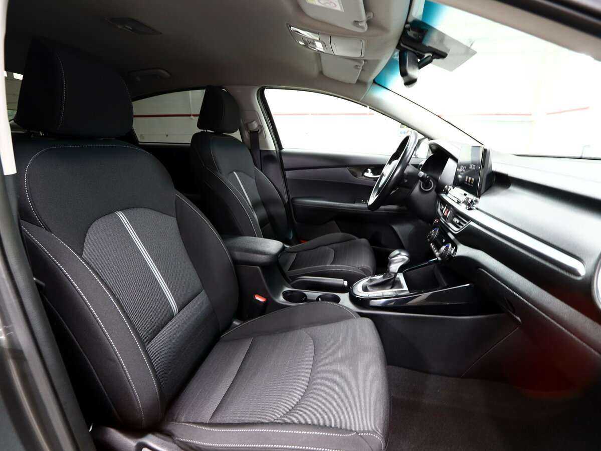 Купить Kia Cerato с пробегом. Фото: #10