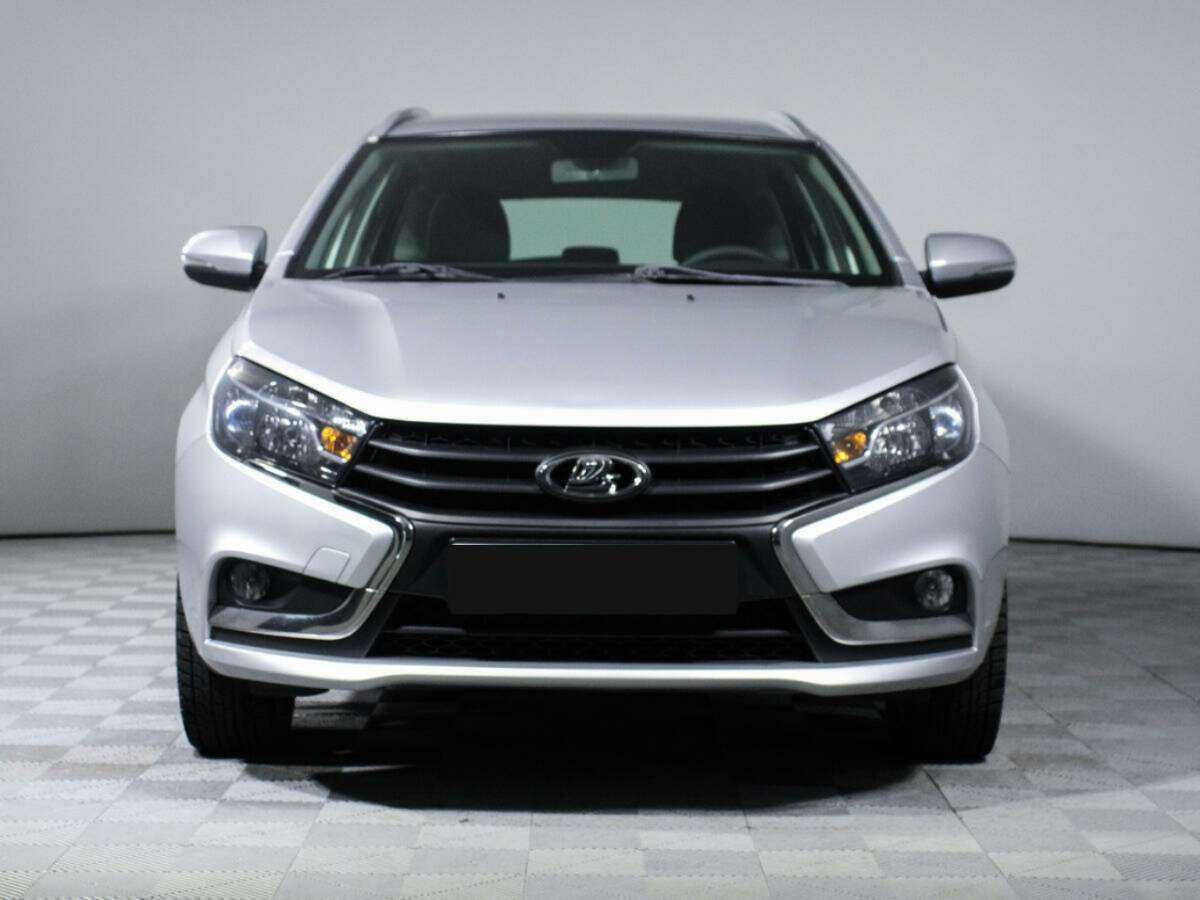 Купить Lada (ВАЗ) Vesta с пробегом. Фото: #1