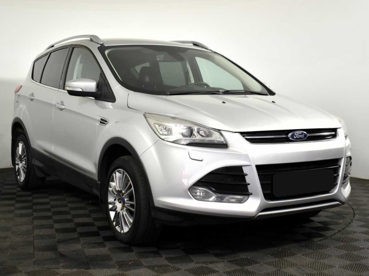 Купить Ford Kuga с пробегом. Фото: #2