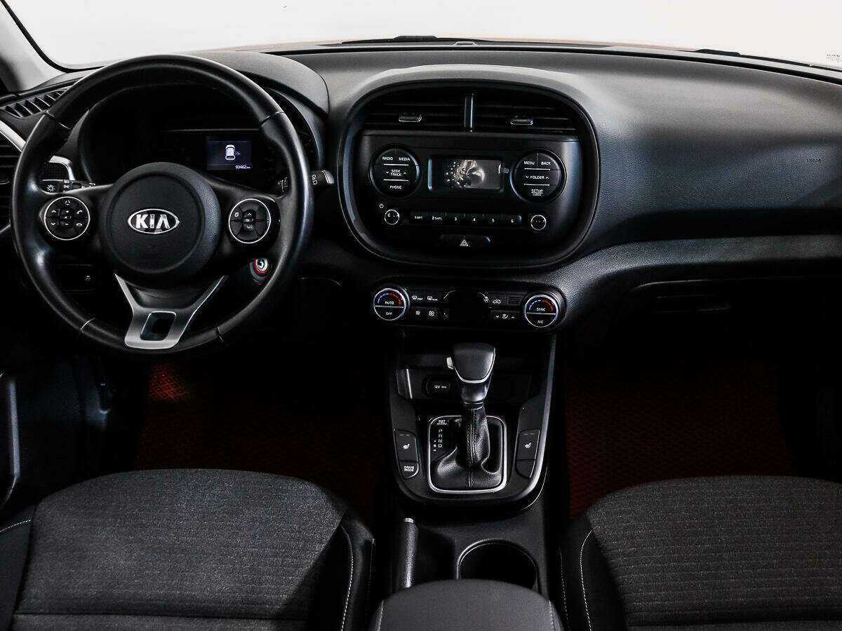 Купить Kia Soul с пробегом. Фото: #11