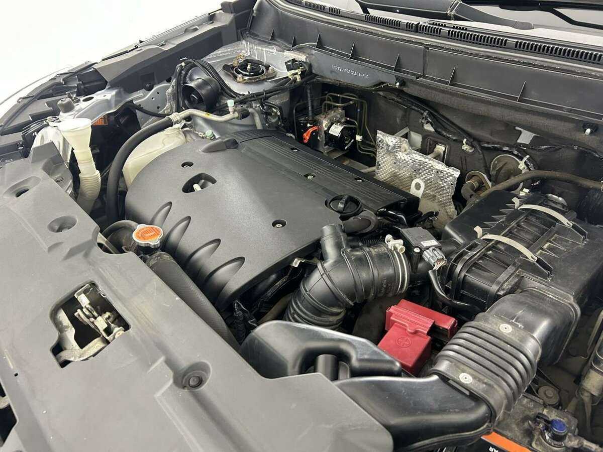 Купить Peugeot 4008 с пробегом. Фото: #13