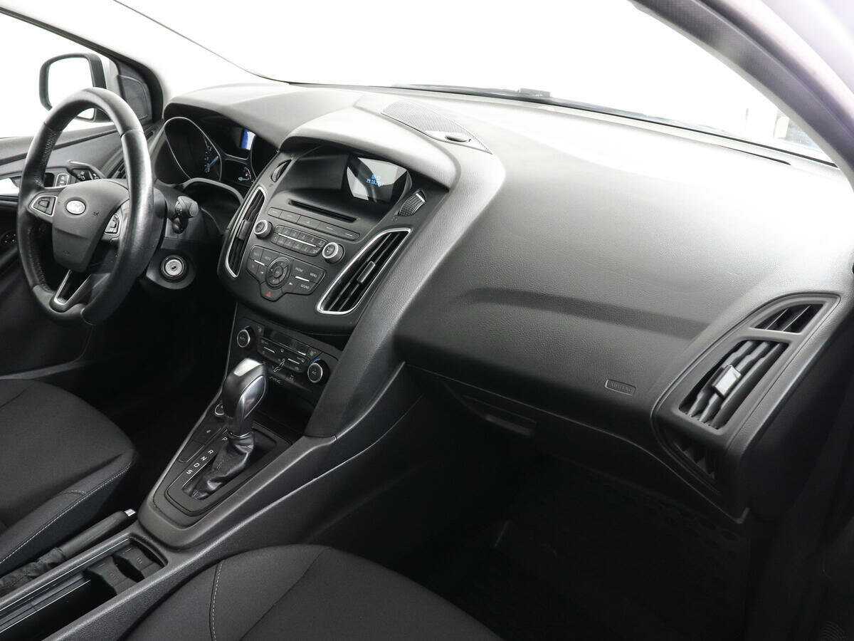 Купить Ford Focus с пробегом. Фото: #7