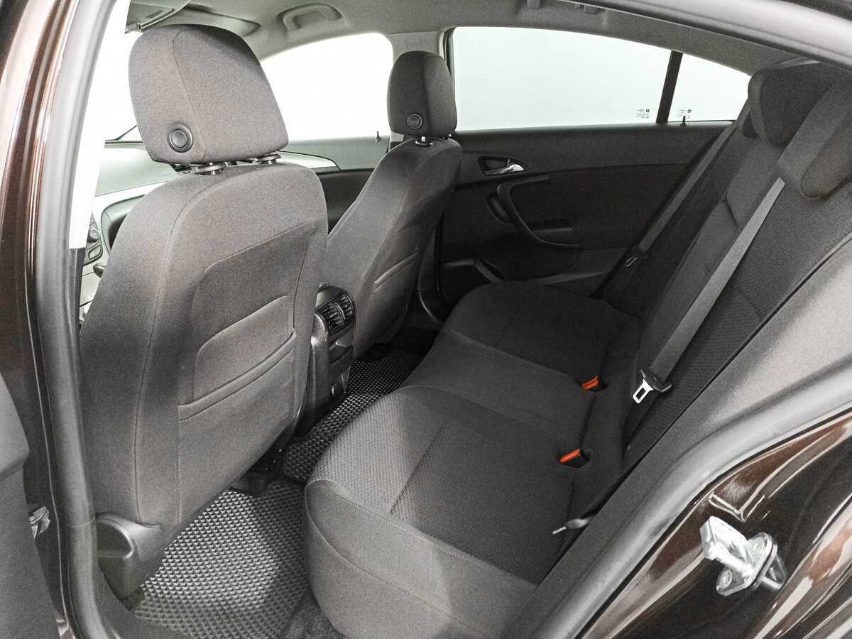 Купить Opel Insignia с пробегом. Фото: #9