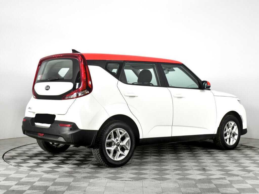Купить Kia Soul с пробегом. Фото: #4
