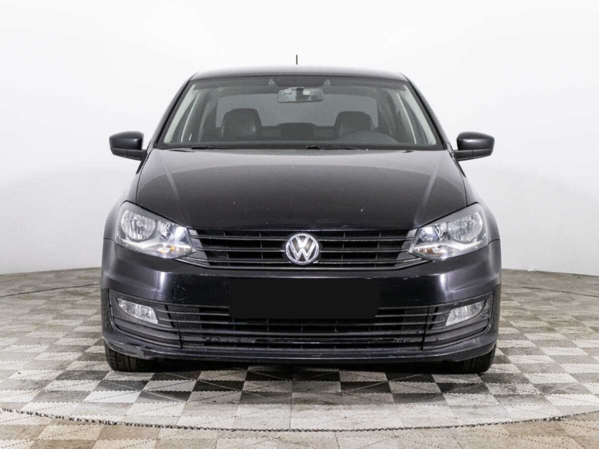 Купить Volkswagen Polo с пробегом. Фото: #1