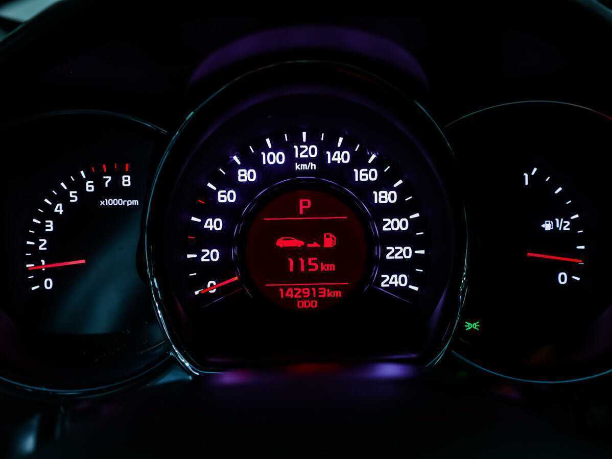 Купить Kia Ceed с пробегом. Фото: #16