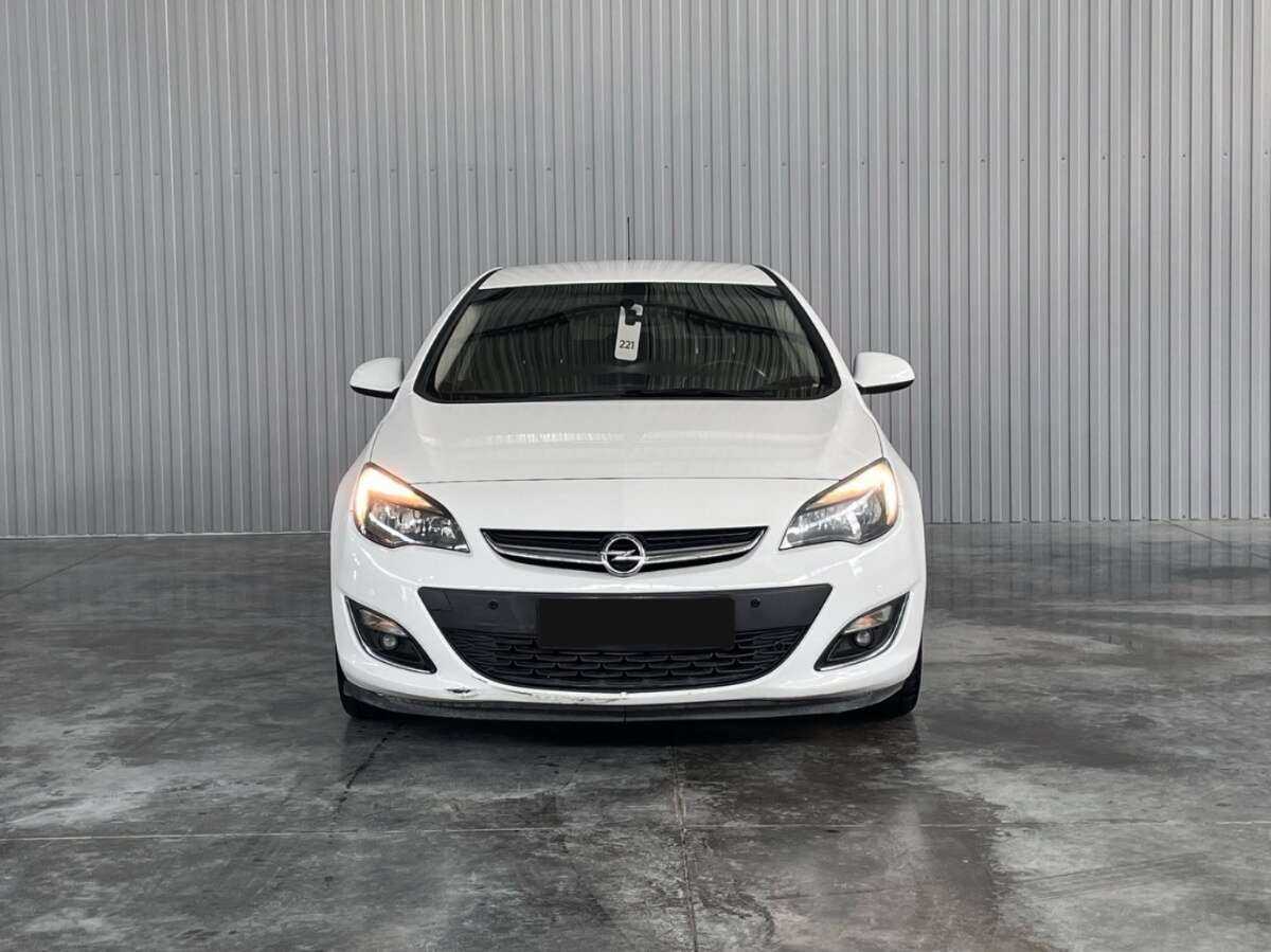 Купить Opel Astra с пробегом. Фото: #1