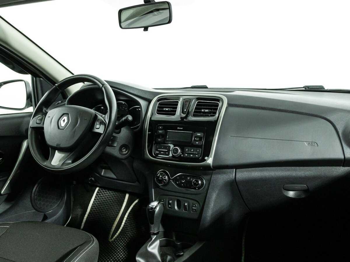 Купить Renault Sandero с пробегом. Фото: #8