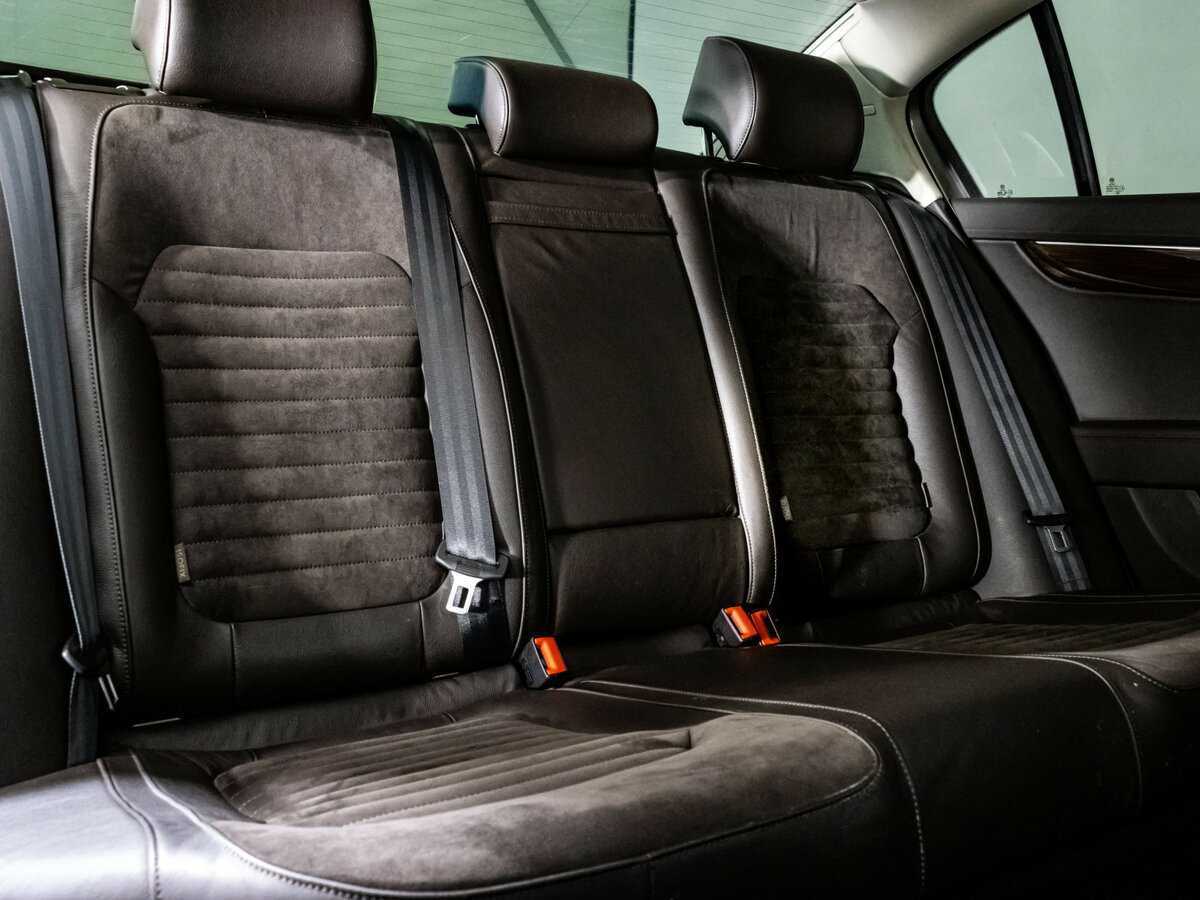 Купить Volkswagen Passat с пробегом. Фото: #17
