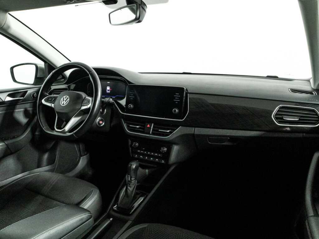 Купить Volkswagen Polo с пробегом. Фото: #8