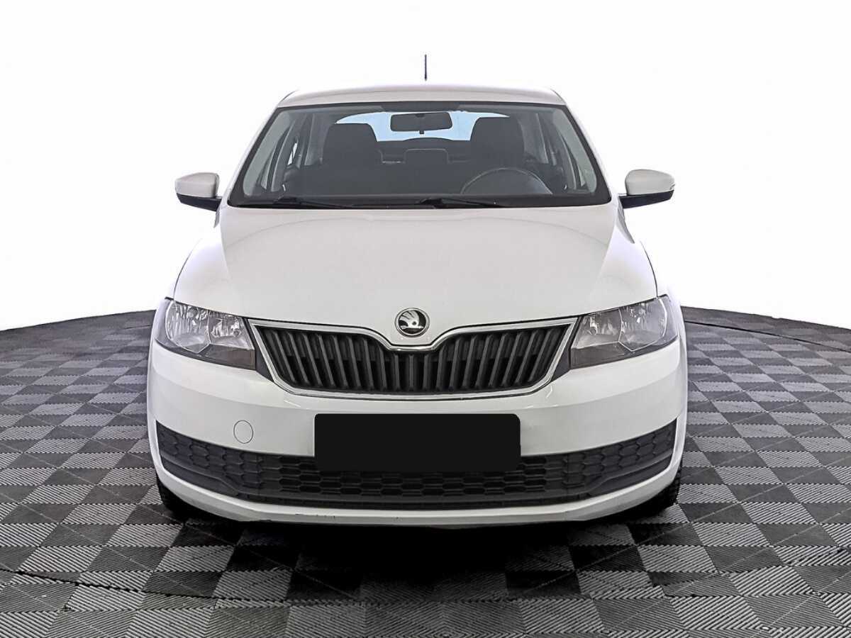Купить Skoda Rapid с пробегом. Фото: #1