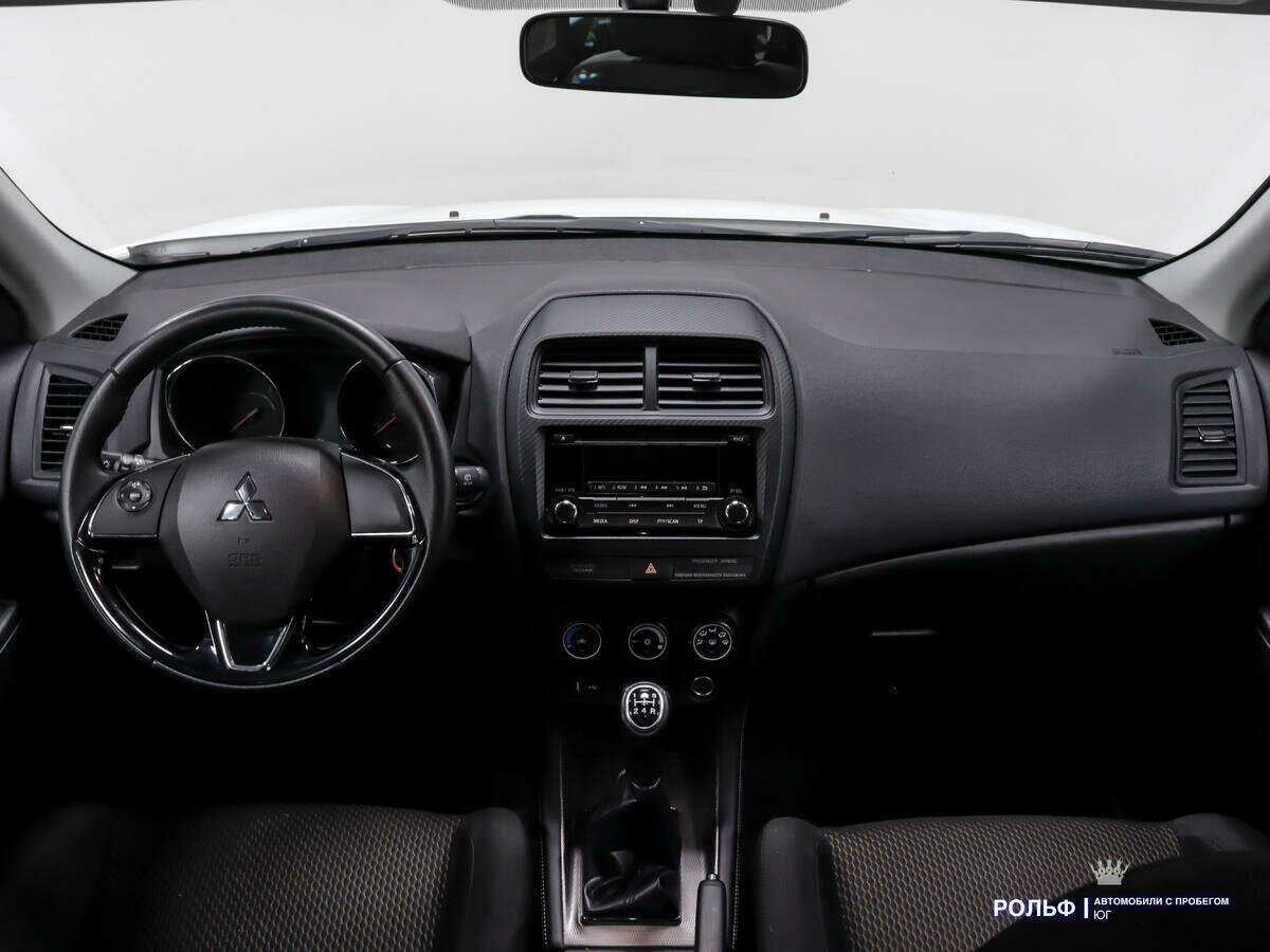 Купить Mitsubishi ASX с пробегом. Фото: #10