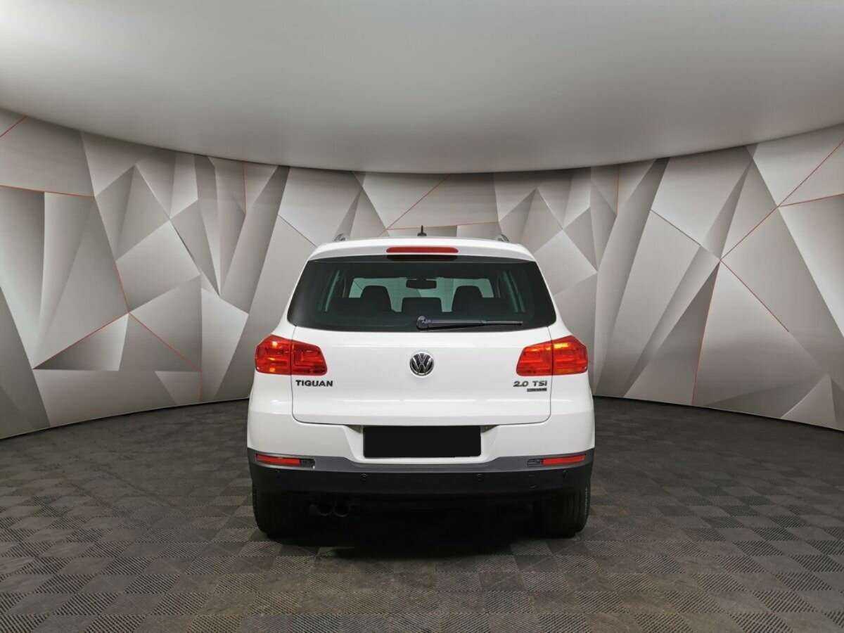 Купить Volkswagen Tiguan с пробегом. Фото: #7