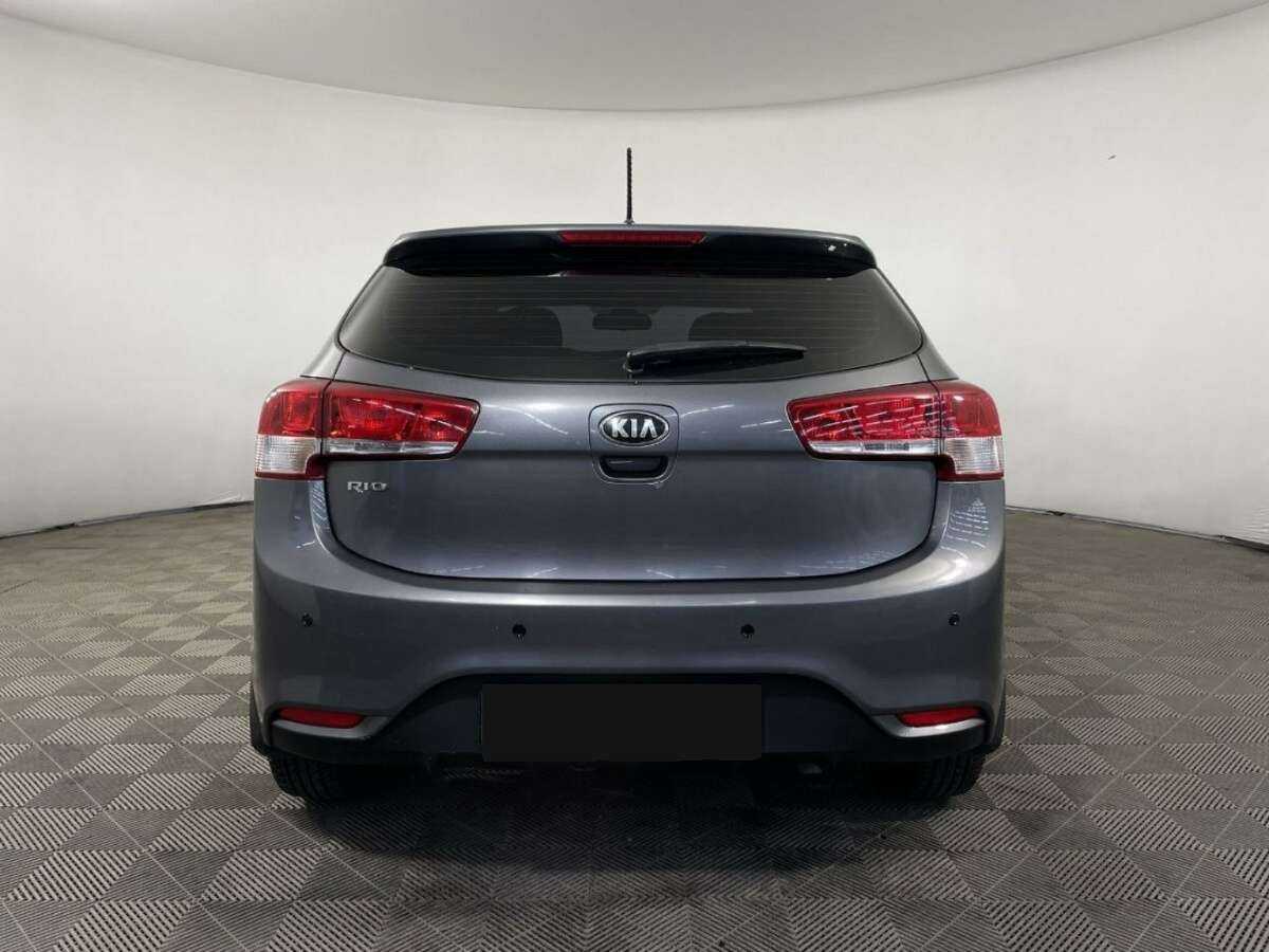 Купить Kia Rio с пробегом. Фото: #2