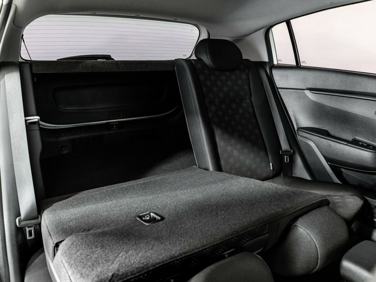 Купить Kia Rio с пробегом. Фото: #15