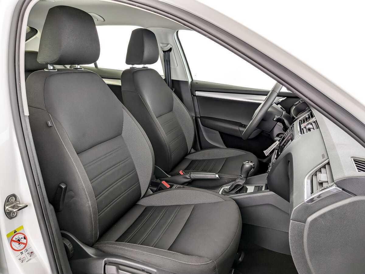 Купить Skoda Octavia с пробегом. Фото: #22