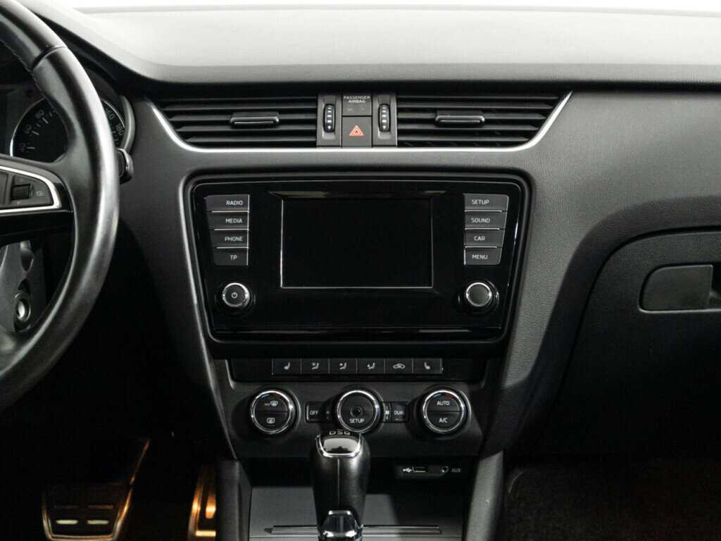 Купить Skoda Octavia с пробегом. Фото: #13