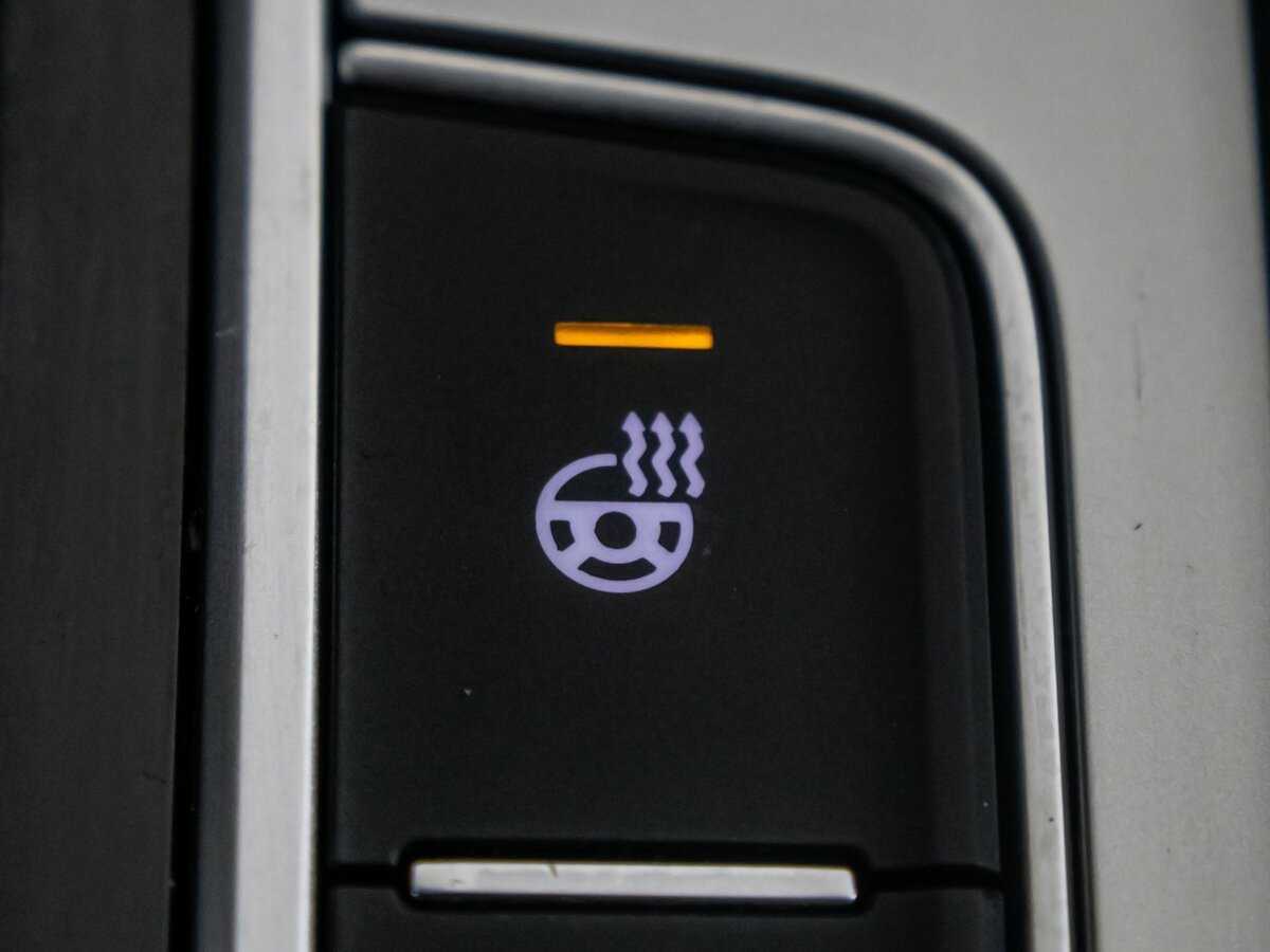 Купить Volkswagen Passat с пробегом. Фото: #13