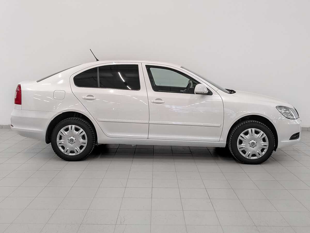 Купить Skoda Octavia с пробегом. Фото: #3