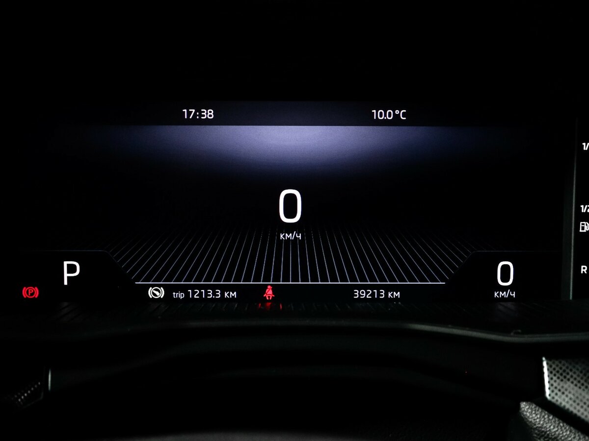 Купить Skoda Rapid с пробегом. Фото: #8