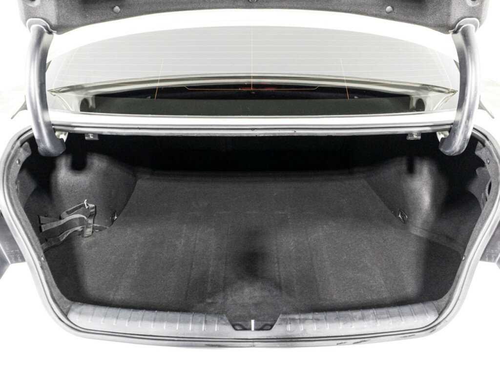 Купить Kia Optima с пробегом. Фото: #14