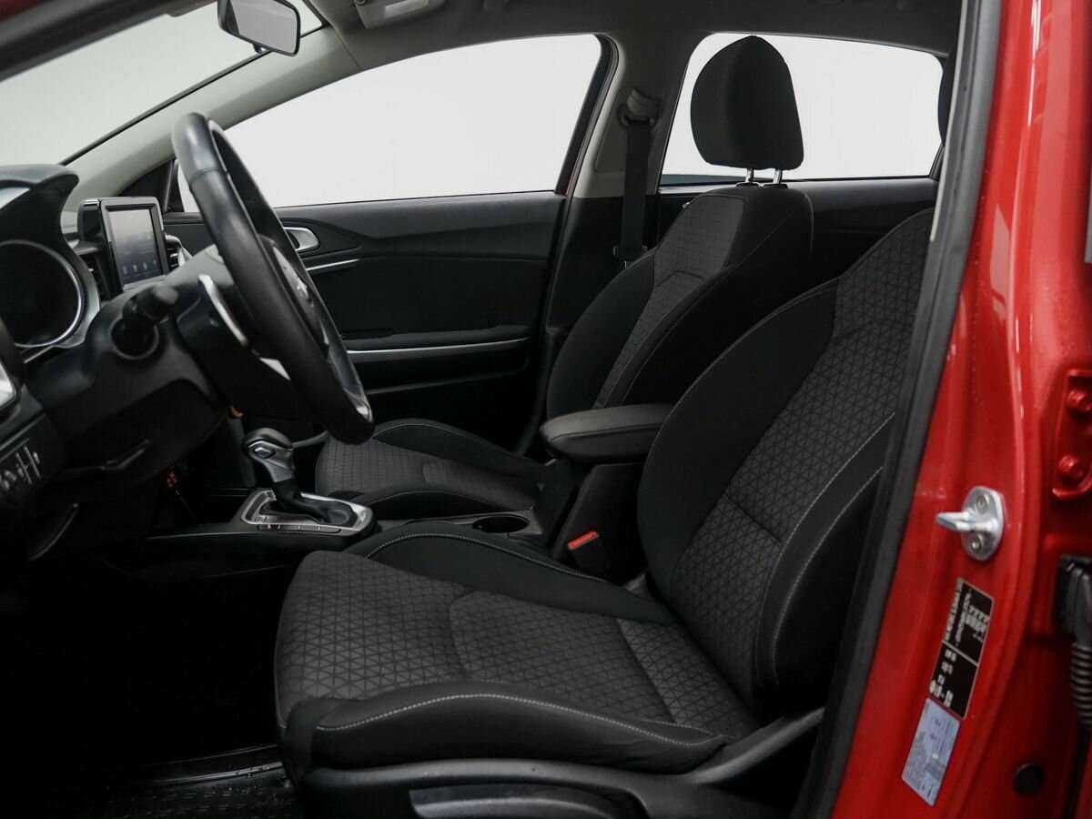 Купить Kia Ceed с пробегом. Фото: #13