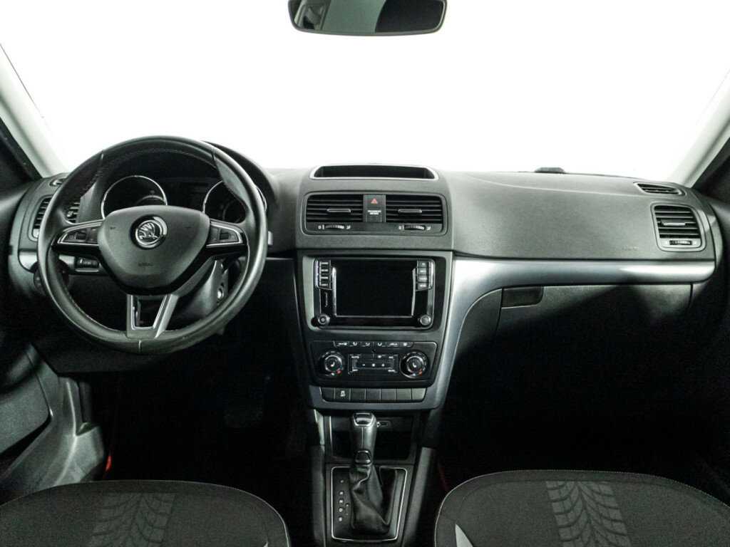 Купить Skoda Yeti с пробегом. Фото: #12