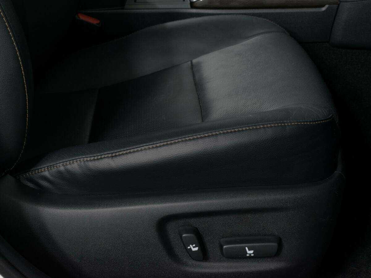 Купить Toyota Camry с пробегом. Фото: #15