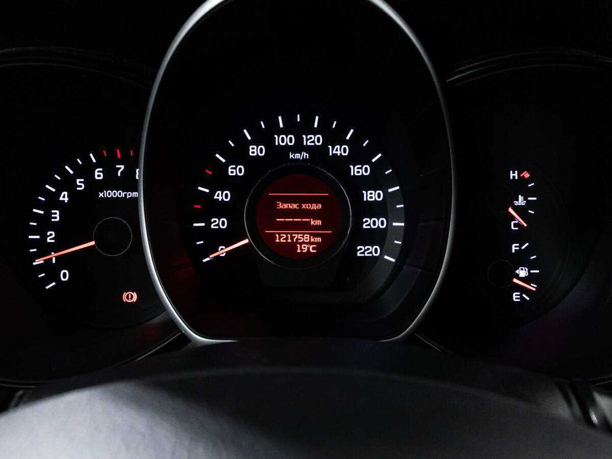 Купить Kia Rio с пробегом. Фото: #11