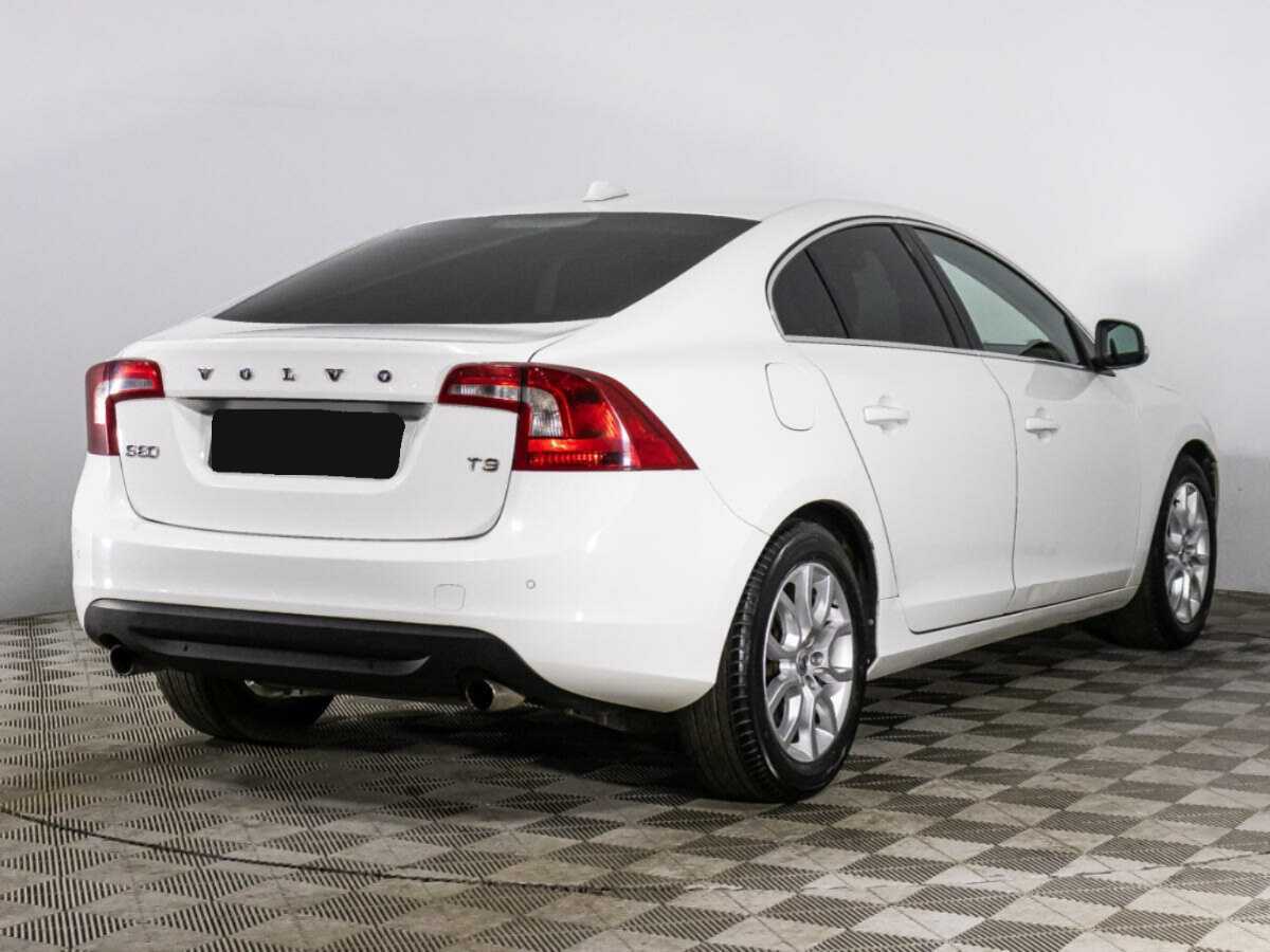 Купить Volvo S60 с пробегом. Фото: #4