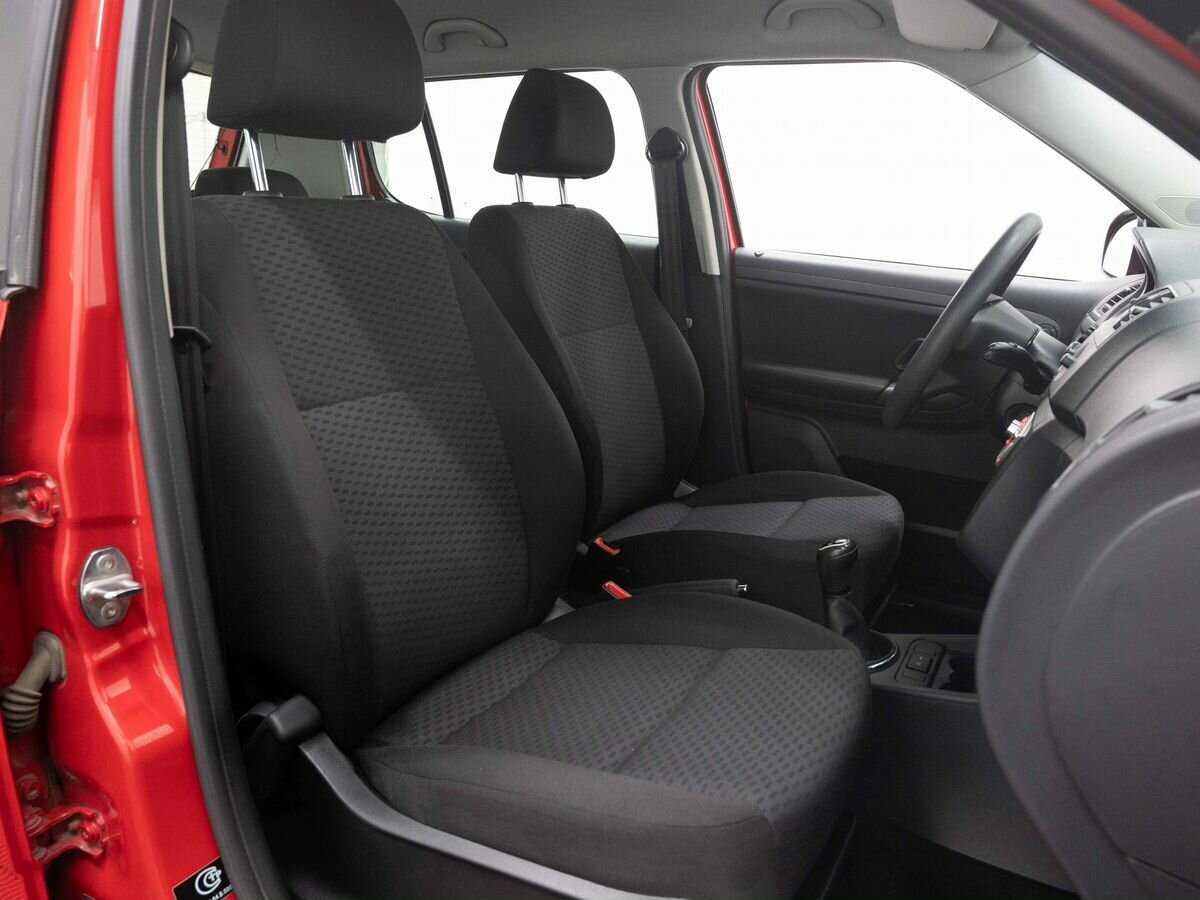 Купить Skoda Fabia с пробегом. Фото: #12