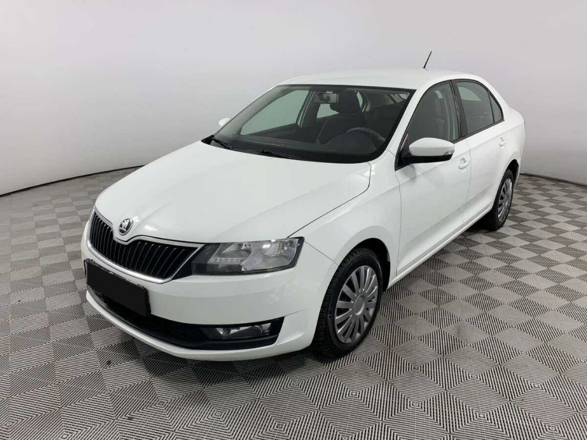 Купить Skoda Rapid с пробегом. Фото: #0