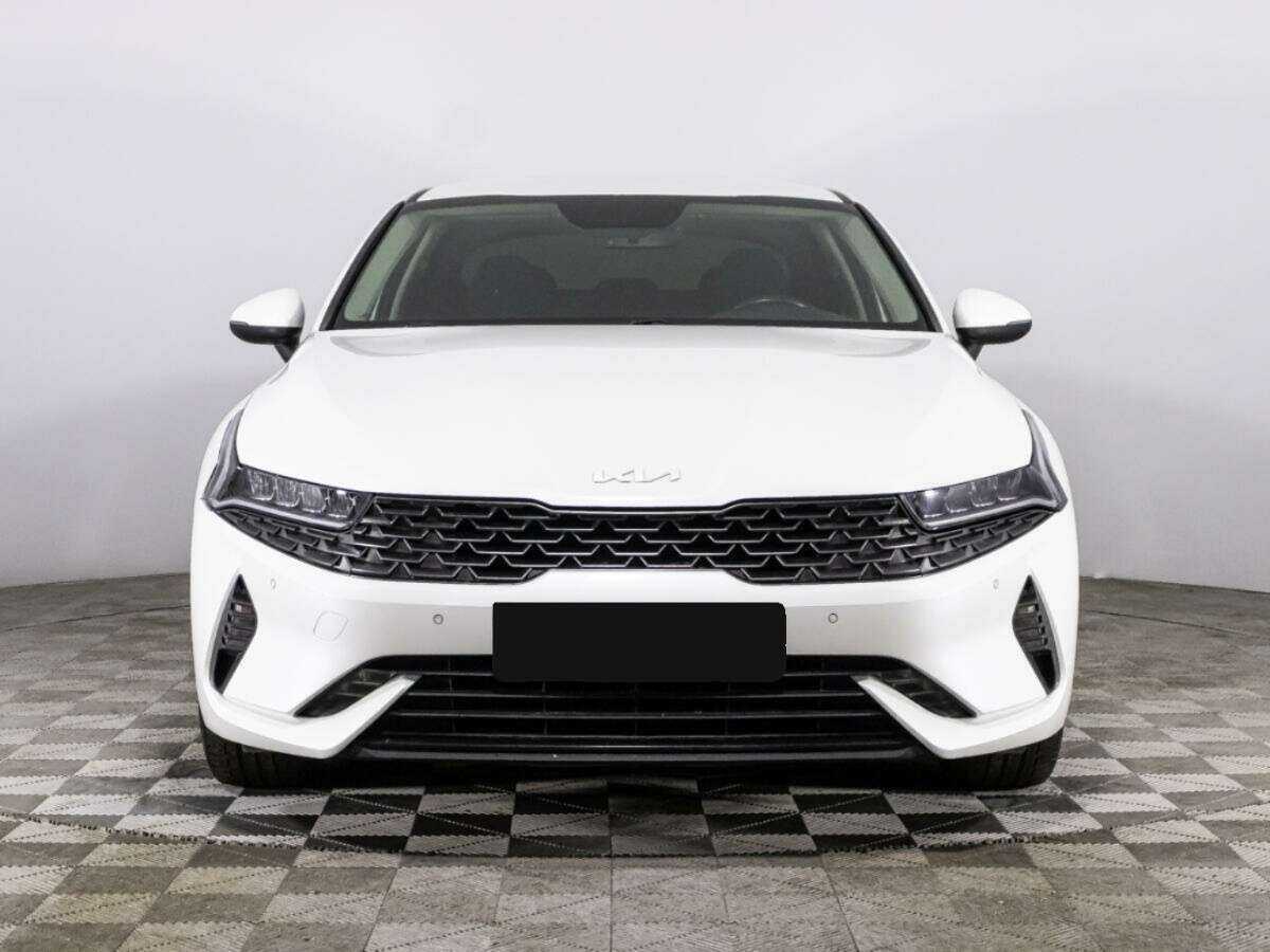 Купить Kia K5 с пробегом. Фото: #1