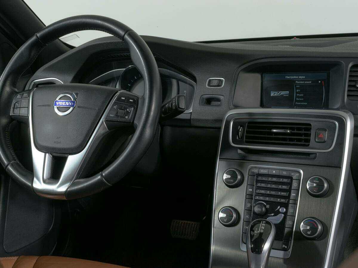 Купить Volvo S60 с пробегом. Фото: #9