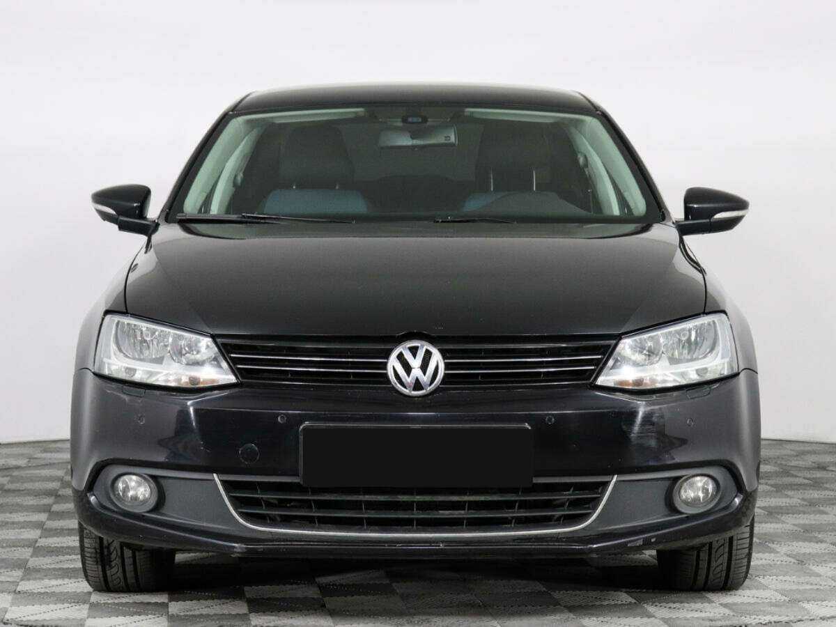 Купить Volkswagen Jetta с пробегом. Фото: #1