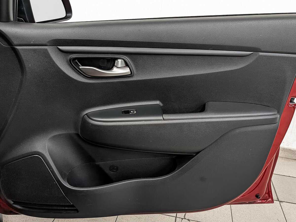 Купить Kia Rio с пробегом. Фото: #22
