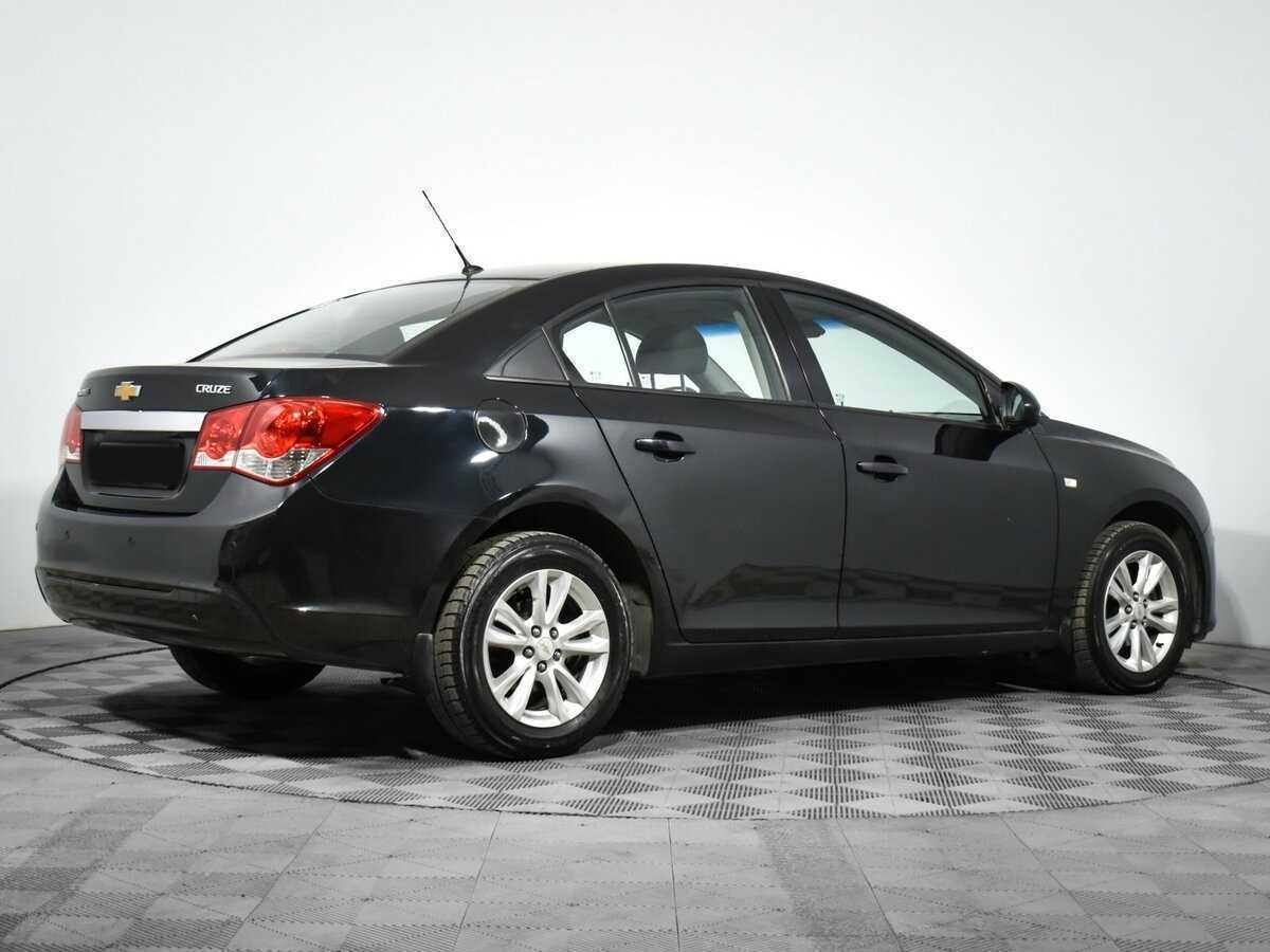 Купить Chevrolet Cruze с пробегом. Фото: #4