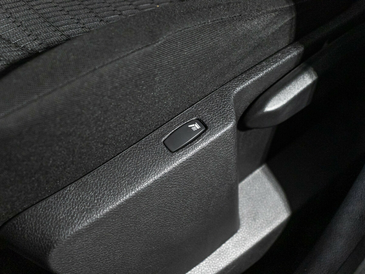 Купить Renault Kaptur с пробегом. Фото: #18