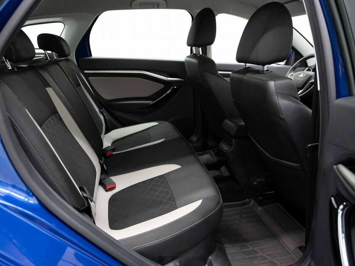 Купить Lada (ВАЗ) Vesta с пробегом. Фото: #10