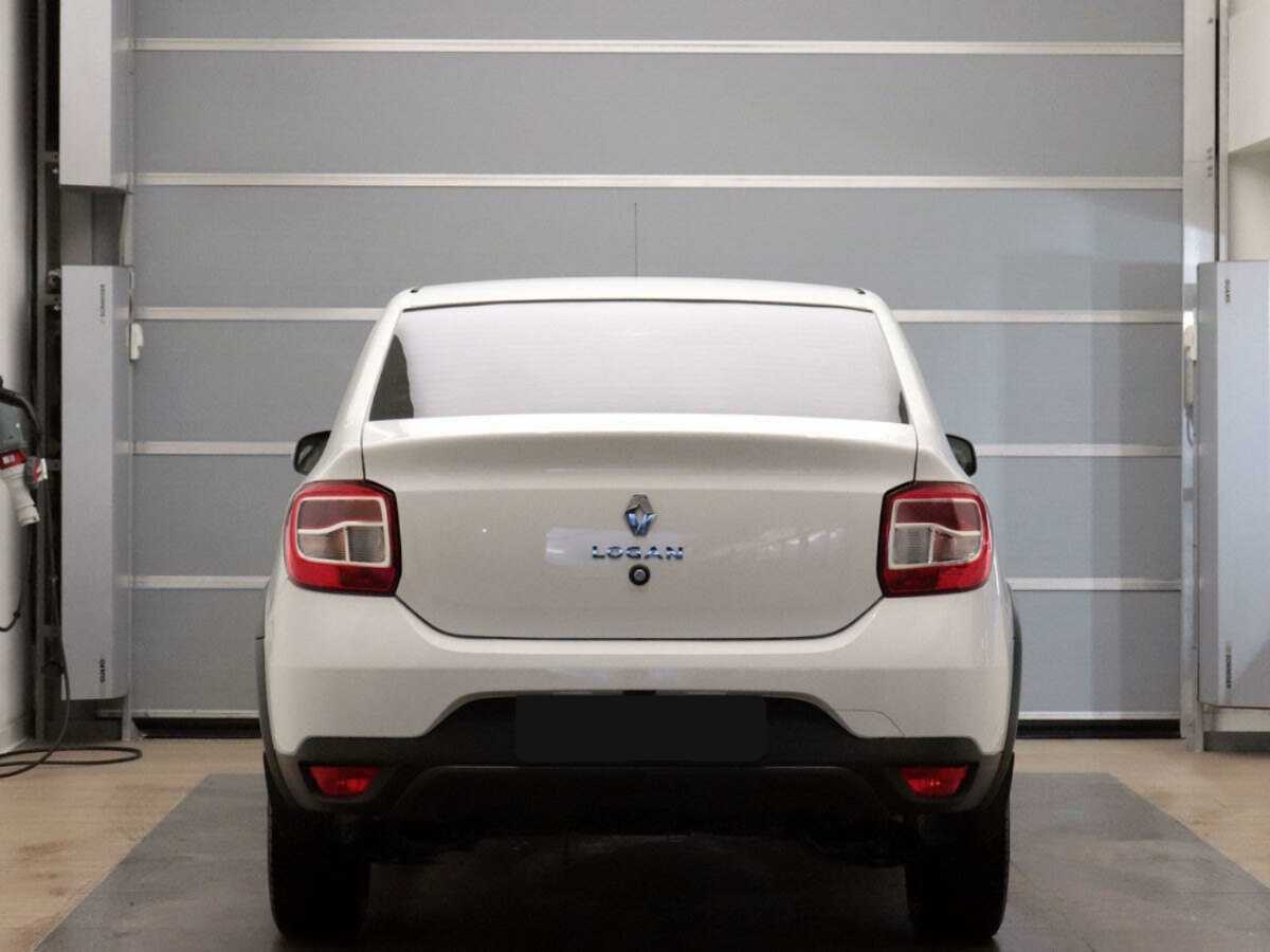 Купить Renault Logan с пробегом. Фото: #4